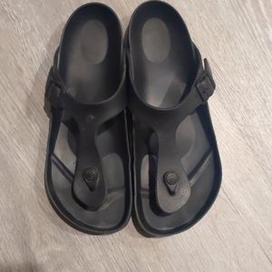 Birkenstock Black GIZEH ESSENTIALS SANDAL